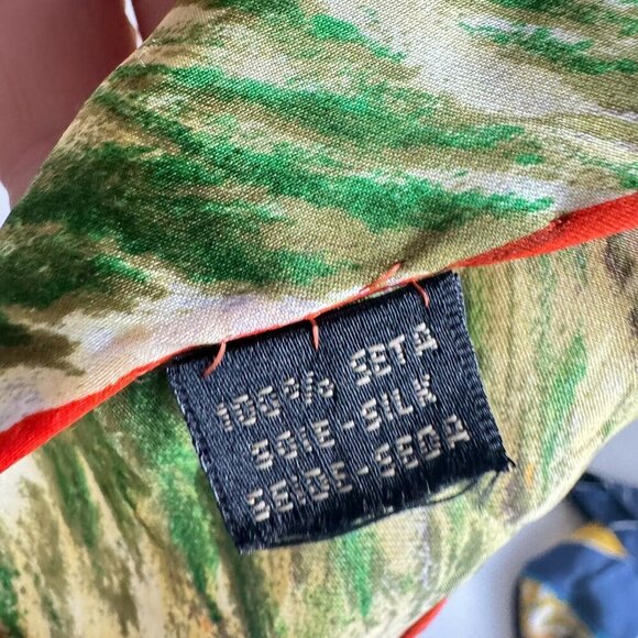 Vintage VINCENT VAN GOGH Road with Cypress and Star Hand Rolled Silk Scarf - Picture 8 of 8